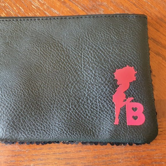 Ipsy Betty Boop Sequin Bag -Free W/ Regular Sale - Picture 2 of 4